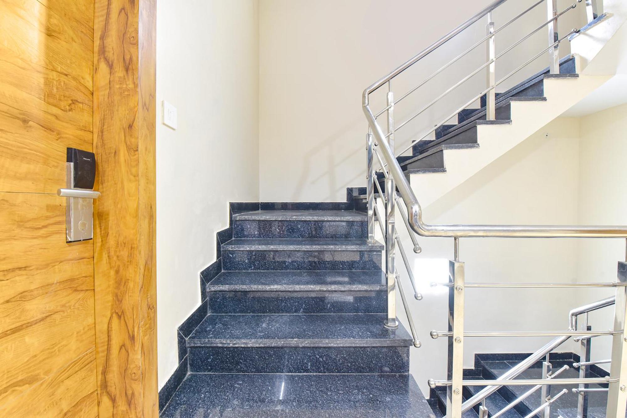 Fabhotel Synergy Stays Indore Ngoại thất bức ảnh